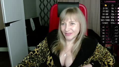 Janette online show from December 11, 2024, 8:28 pm