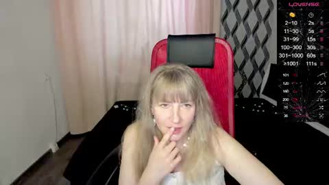 Janette online show from June 16, 2026, 3:20 am