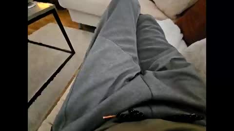 garbis11 online show from November 3, 2025, 3:13 pm