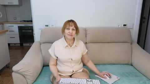 Snapshot of gardner_ava chatting on May 13, 2026, 8:55 am Ava online show from May 13, 2026, 8:55 am