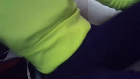 gasielah online show from November 12, 2025, 7:42 am