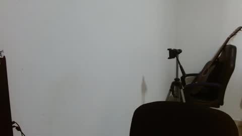 katia online show from February 25, 2026, 6:50 pm