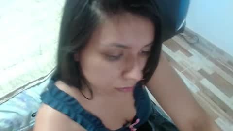 Snapshot of gatitangela chatting on January 28, 2025, 3:15 am Angela leal online show from January 28, 2025, 3:15 am