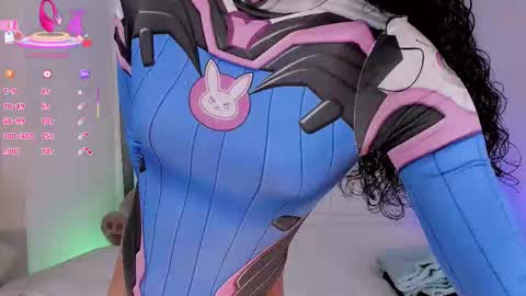 Vnecis Marn online show from February 4, 2026, 2:06 am