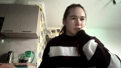 Snapshot of gaynelljacobsen chatting on April 22, 2026, 1:45 pm Lana online show from April 22, 2026, 1:45 pm