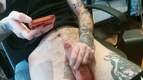 Snapshot of gaytattooed chatting on December 11, 2024, 7:36 pm gaytattooed online show from December 11, 2024, 7:36 pm