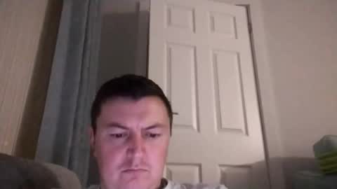 Snapshot of gaz101993 chatting on November 16, 2025, 10:59 pm GazP online show from November 16, 2025, 10:59 pm