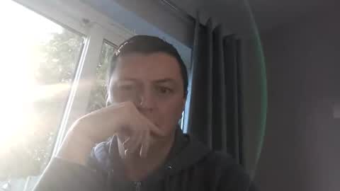 Snapshot of gaz101993 chatting on November 19, 2025, 10:37 am GazP online show from November 19, 2025, 10:37 am