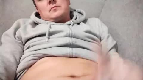 Snapshot of gaz101993 chatting on November 19, 2025, 11:27 pm GazP online show from November 19, 2025, 11:27 pm