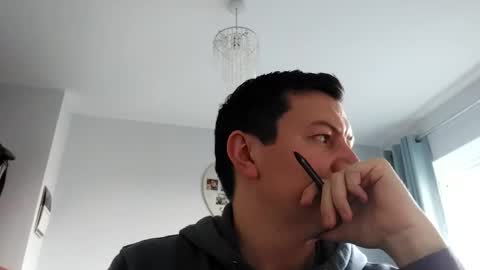 Snapshot of gaz101993 chatting on November 28, 2025, 11:13 am GazP online show from November 28, 2025, 11:13 am