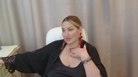 gazz2025 online show from October 6, 2025, 5:49 am