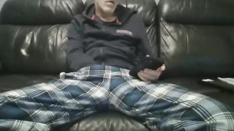 geeezer64 online show from November 27, 2025, 2:24 am