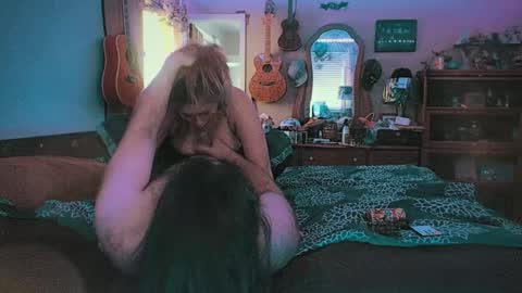 Snapshot of geeznutsizonyrchyn chatting on March 8, 2025, 1:36 pm Geeznutsizonyrchyn online show from March 8, 2025, 1:36 pm