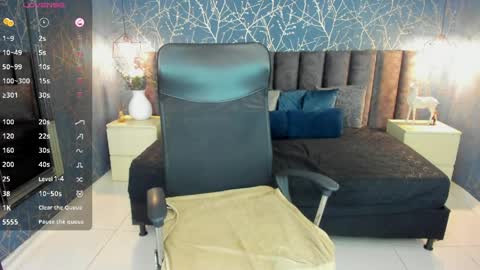 gemma_ward online show from April 11, 2026, 11:36 am