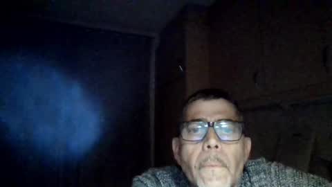Snapshot of gen3841 chatting on May 3, 2026, 10:05 pm Gen online show from May 3, 2026, 10:05 pm