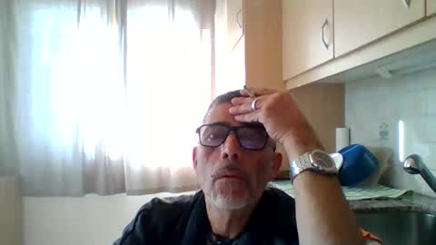 Snapshot of gen3841 chatting on May 25, 2026, 6:08 am Gen online show from May 25, 2026, 6:08 am