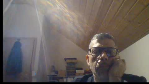 Snapshot of gen3841 chatting on May 29, 2026, 10:08 pm Gen online show from May 29, 2026, 10:08 pm