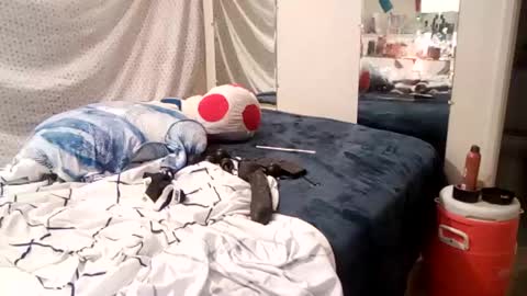 Lenzy LaCanada online show from January 2, 2025, 9:00 am