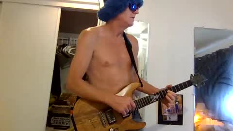 Lenzy LaCanada online show from March 6, 2025, 4:07 pm