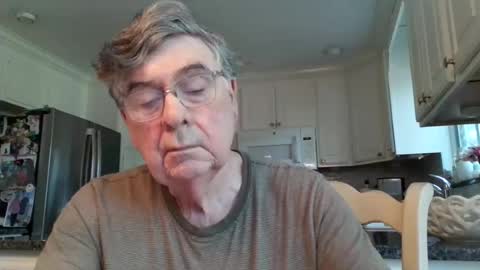 Snapshot of geneox chatting on July 9, 2026, 1:26 pm GeneOx online show from July 9, 2026, 1:26 pm