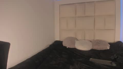 Genesis online show from December 19, 2025, 4:52 am