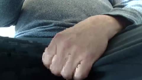 Snapshot of gent063 chatting on November 17, 2025, 3:51 pm gent063 online show from November 17, 2025, 3:51 pm