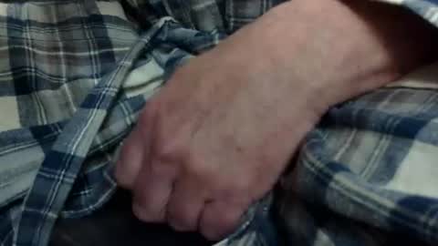 Snapshot of gent063 chatting on November 18, 2025, 1:04 pm gent063 online show from November 18, 2025, 1:04 pm