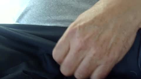 Snapshot of gent063 chatting on June 15, 2026, 1:13 pm gent063 online show from June 15, 2026, 1:13 pm