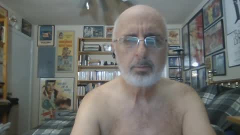 Snapshot of gentcallr chatting on July 31, 2026, 8:41 pm Steve online show from July 31, 2026, 8:41 pm