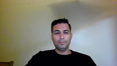 Snapshot of genteldevil chatting on May 10, 2026, 9:31 pm genteldevil online show from May 10, 2026, 9:31 pm