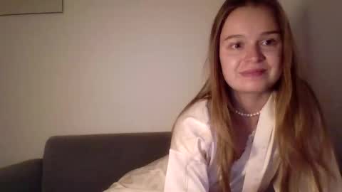 gentle_grace online show from March 13, 2026, 12:12 pm