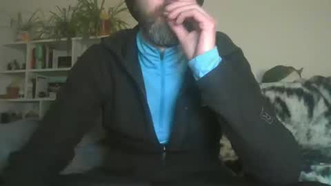 Snapshot of geon2xx chatting on March 11, 2025, 9:48 pm Geon online show from March 11, 2025, 9:48 pm