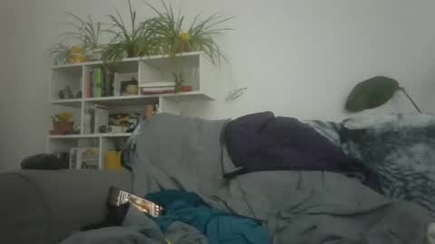 Snapshot of geon2xx chatting on September 8, 2025, 3:00 pm Geon online show from September 8, 2025, 3:00 pm