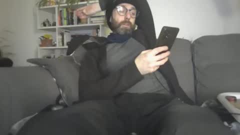 Geon online show from November 15, 2025, 2:42 am