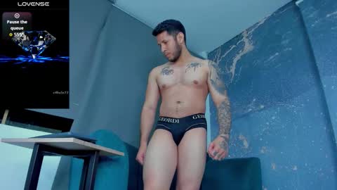 George online show from October 12, 2025, 8:02 am