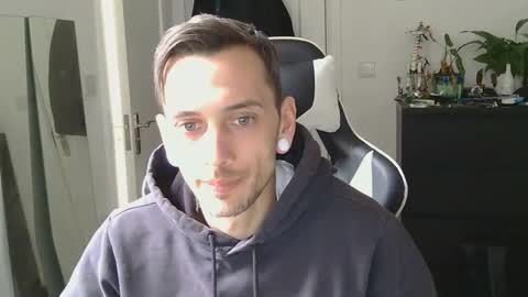 georgek0011 online show from February 27, 2026, 2:50 pm