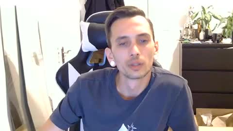 georgek0011 online show from July 23, 2026, 11:24 pm