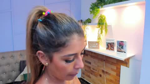 Georgina Coule online show from January 28, 2025, 6:17 pm