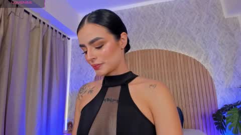 Snapshot of georginna_sins chatting on October 23, 2025, 1:43 pm Kendal online show from October 23, 2025, 1:43 pm