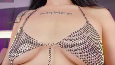 Snapshot of georginna_sins chatting on December 4, 2025, 11:46 pm Kendal online show from December 4, 2025, 11:46 pm