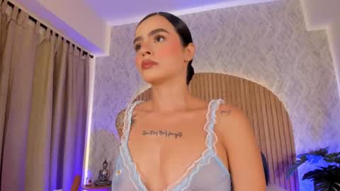 Kendal  online show from March 5, 2026, 11:50 am