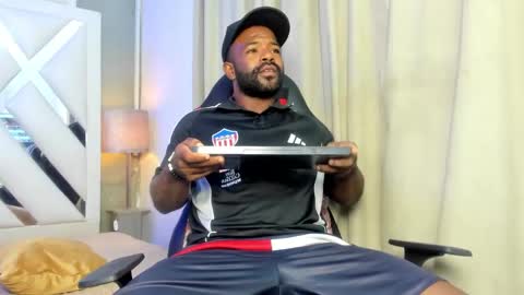 GERALD online show from November 20, 2025, 4:12 am