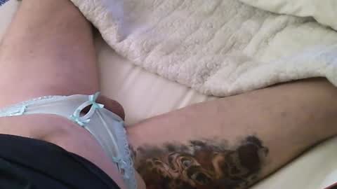 Luscious online show from December 12, 2024, 3:05 pm