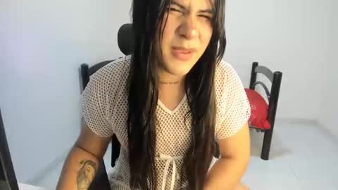 gewn2004 online show from February 25, 2025, 4:21 pm