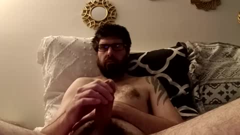 gezmcum online show from February 11, 2026, 10:04 pm