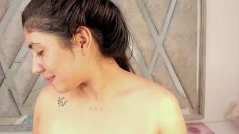 Danna Astrom online show from January 19, 2025, 11:01 am