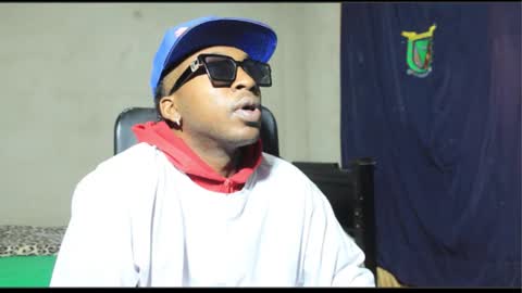 Snapshot of ghettolife2020 chatting on October 5, 2025, 2:43 am ghettolife2020 online show from October 5, 2025, 2:43 am