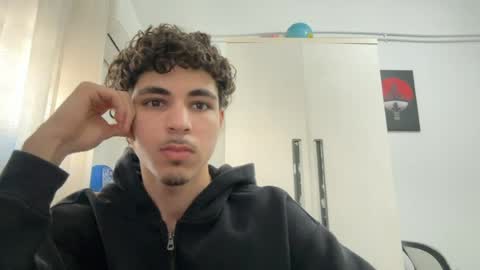 ghilassss online show from April 5, 2026, 2:36 pm