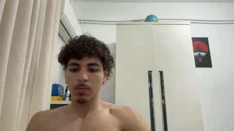 ghilassss online show from April 20, 2026, 5:16 pm