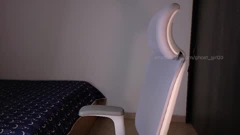 Im Jenn Next stream Monday - start -5 GMT online show from January 8, 2026, 12:02 am